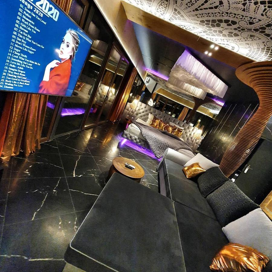 Hotel Ramka & Restaurant & Wine Bar Poznan Luaran gambar
