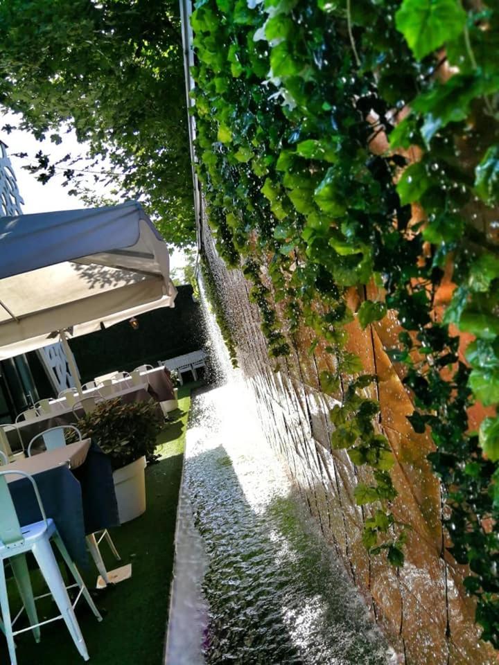 Hotel Ramka & Restaurant & Wine Bar Poznan Luaran gambar