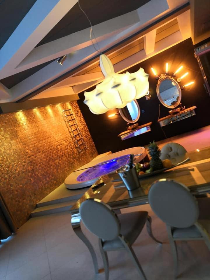 Hotel Ramka & Restaurant & Wine Bar Poznan Luaran gambar