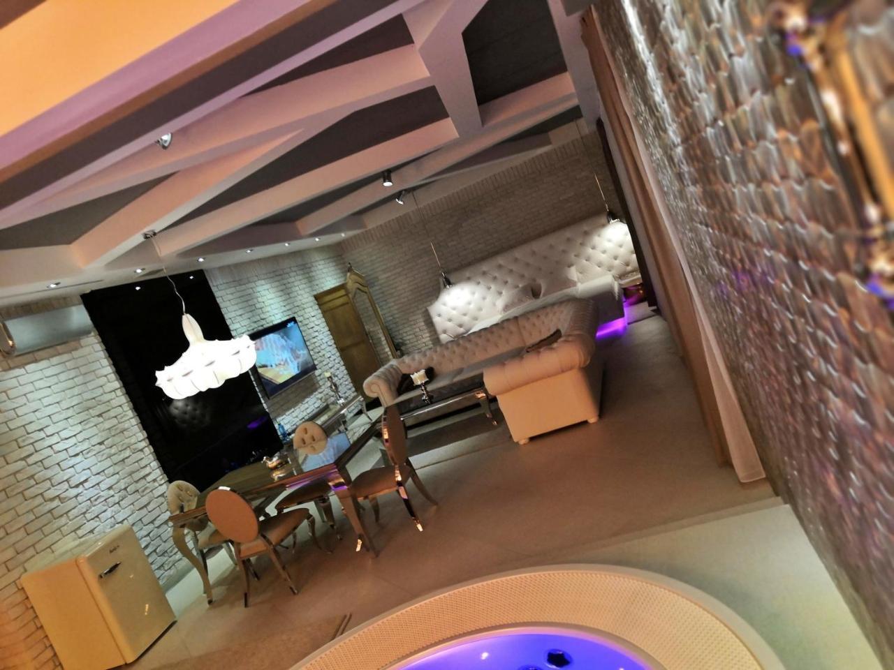 Hotel Ramka & Restaurant & Wine Bar Poznan Luaran gambar